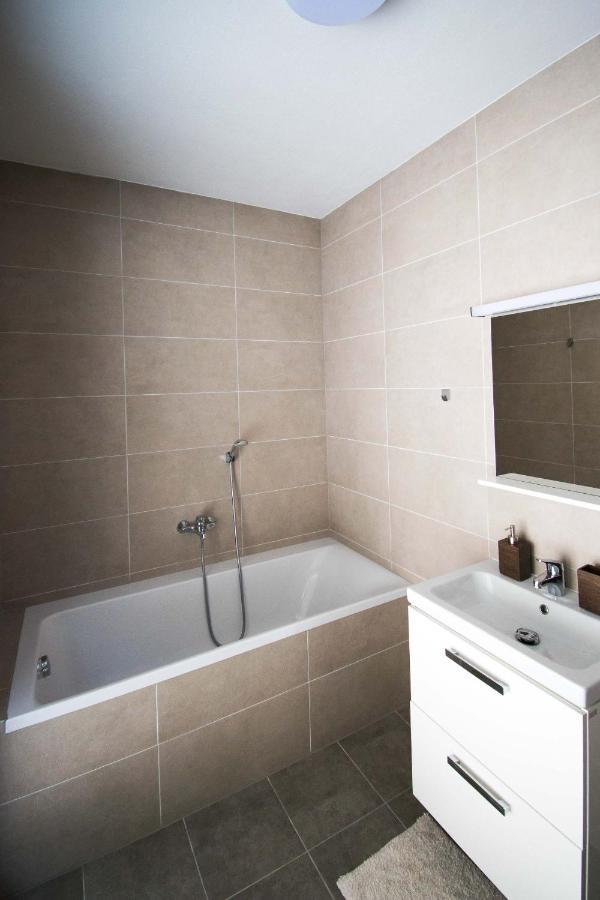 Apartman Lucnica Бистра Екстер'єр фото